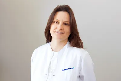 Dermatolog Dr n. med. Iwona Mączyńska